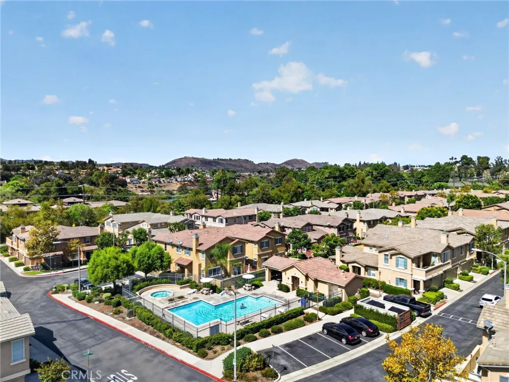 39656 Columbia Union Dr. #C Murrieta, CA 92563