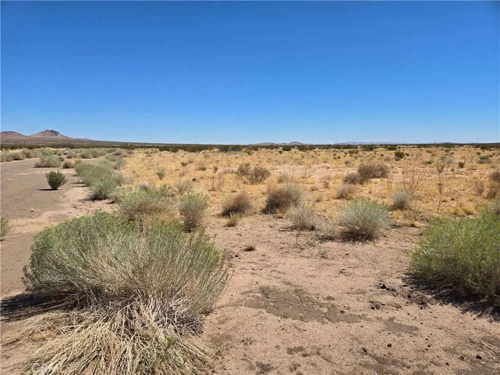 Desert Butte Boulevard California City, CA 93505