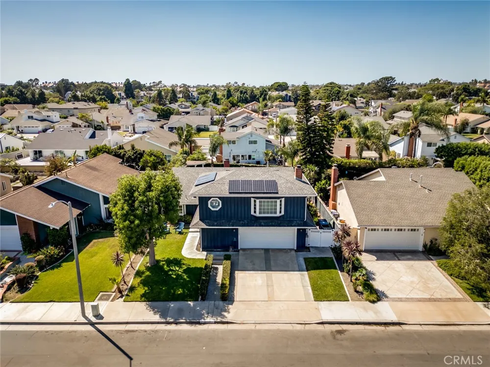20161 Port Greenwich Lane Huntington Beach, CA 92646