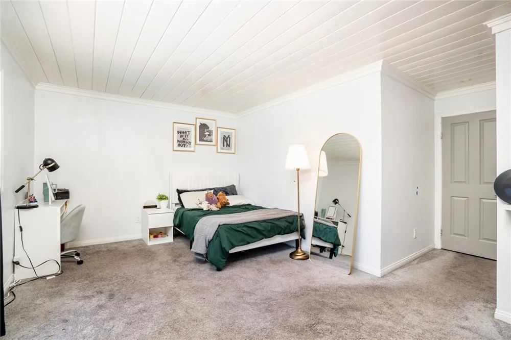20161 Port Greenwich Lane Huntington Beach, CA 92646