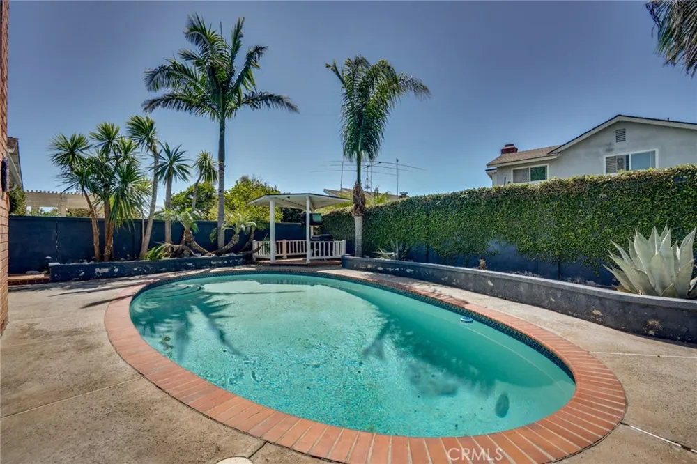 20161 Port Greenwich Lane Huntington Beach, CA 92646