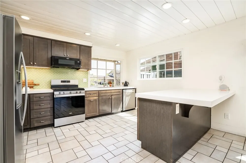 20161 Port Greenwich Lane Huntington Beach, CA 92646