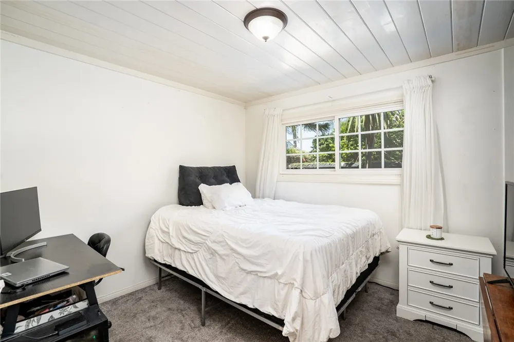 20161 Port Greenwich Lane Huntington Beach, CA 92646