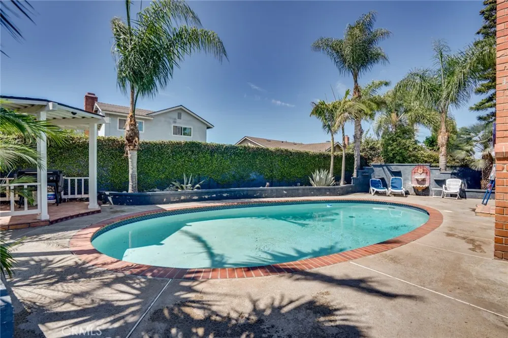 20161 Port Greenwich Lane Huntington Beach, CA 92646