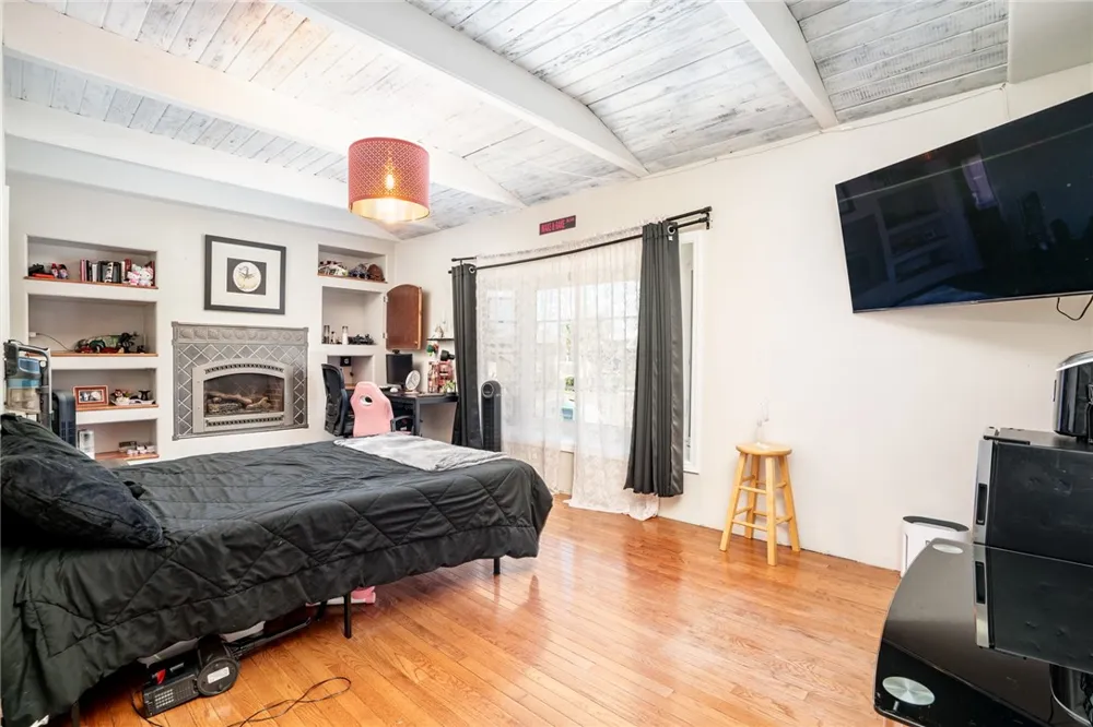 20161 Port Greenwich Lane Huntington Beach, CA 92646
