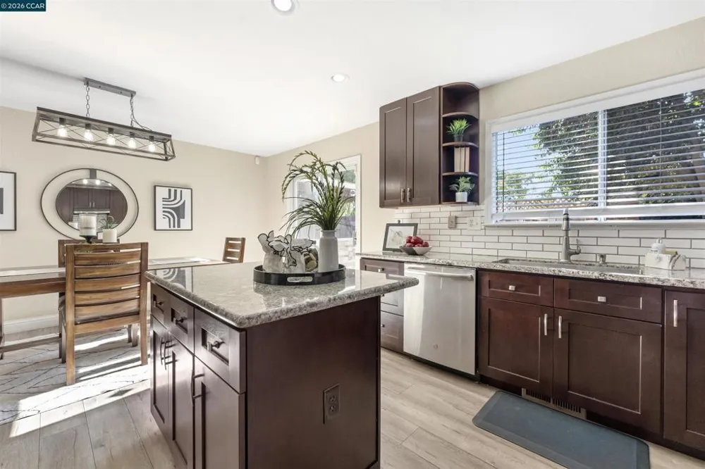 3611 Sunview Ct Concord, CA 94520