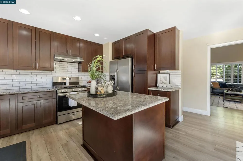 3611 Sunview Ct Concord, CA 94520