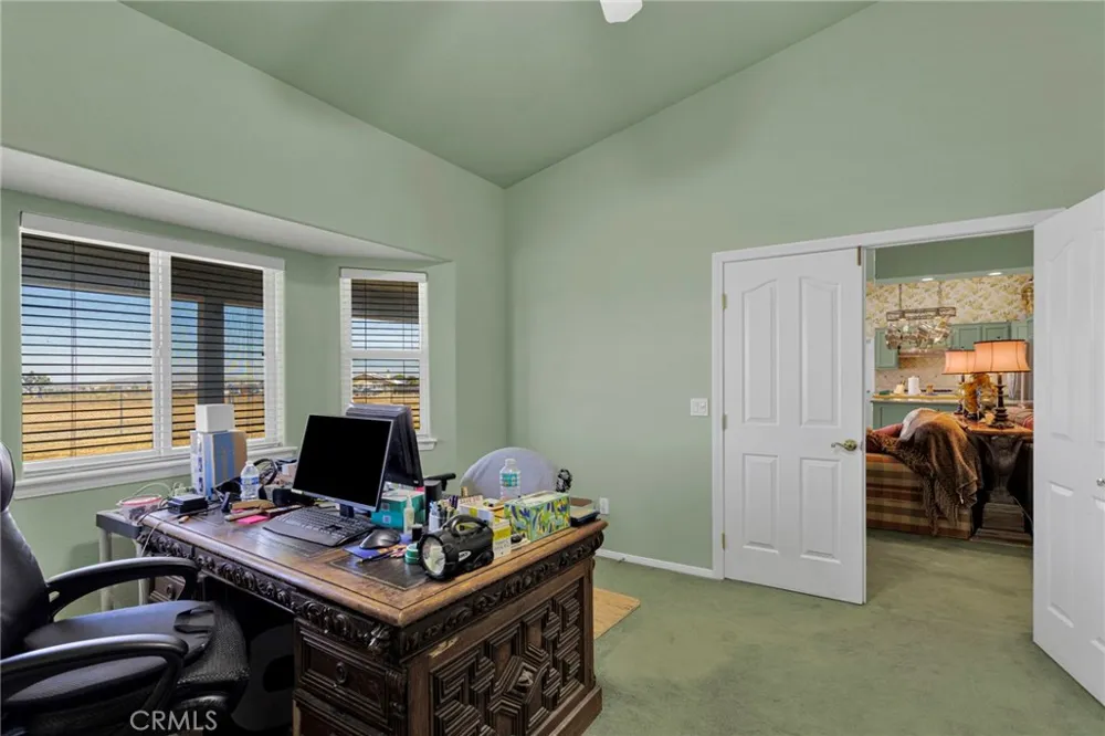 8828 Vincent Court Oak Hills, CA 92344