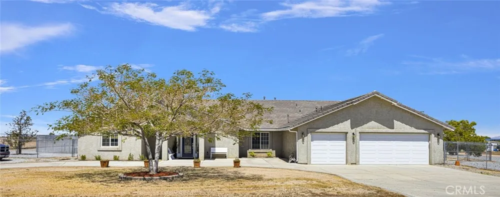 8828 Vincent Court Oak Hills, CA 92344