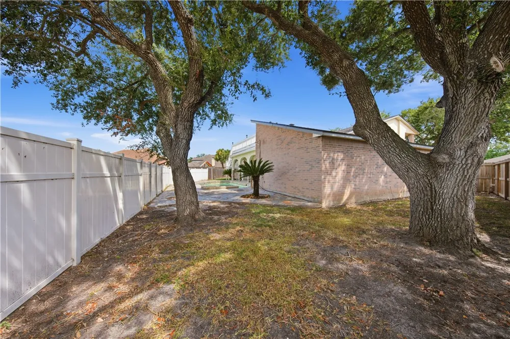 6406 Bellac Street Corpus Christi, TX 78414