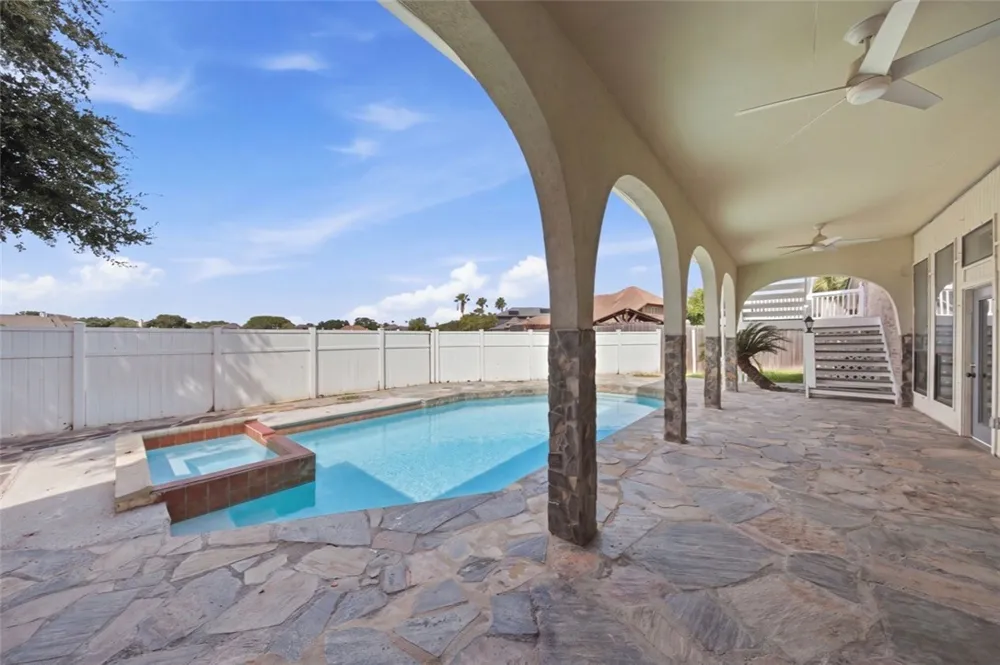 6406 Bellac Street Corpus Christi, TX 78414