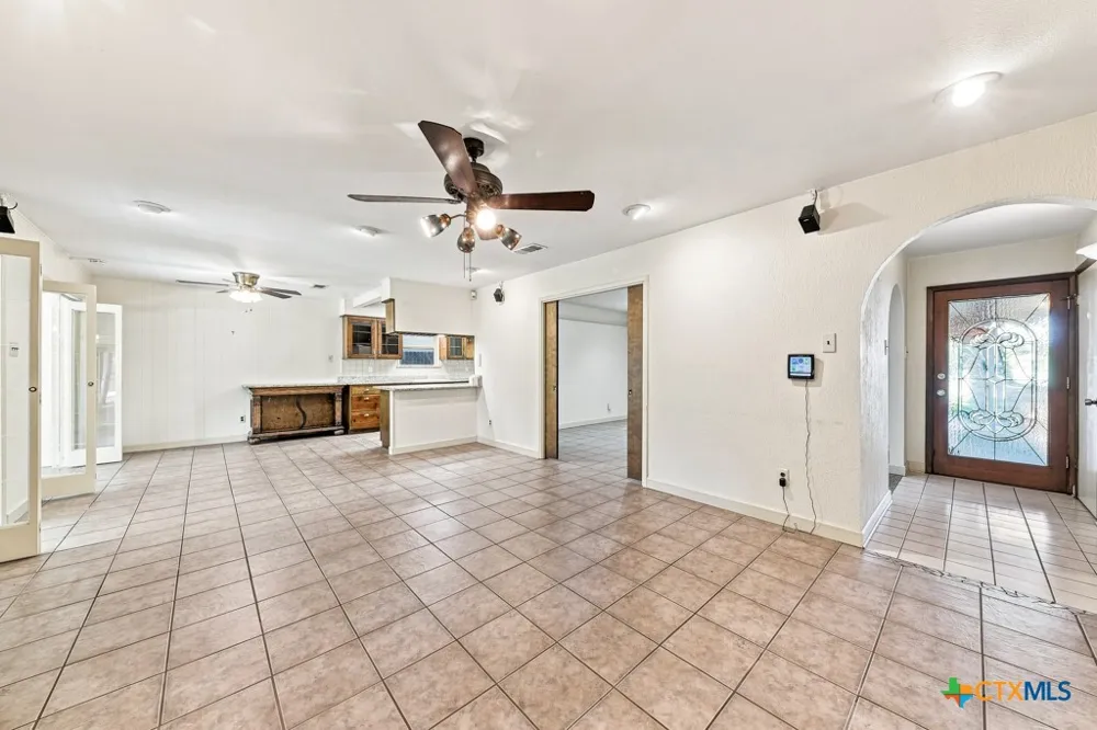 605 Ridgecrest New Braunfels, TX 78130