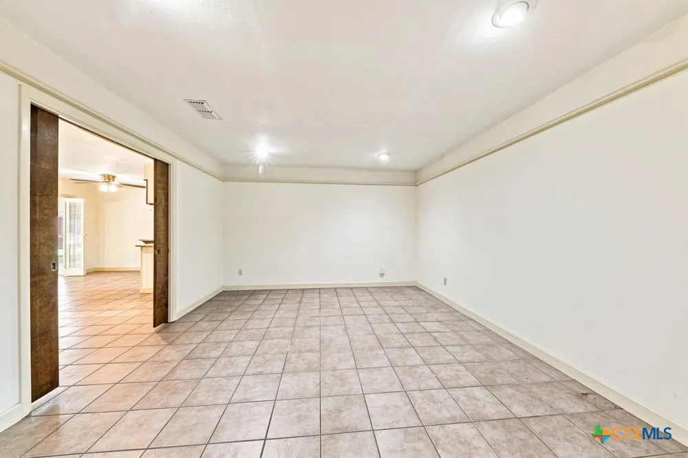 605 Ridgecrest New Braunfels, TX 78130