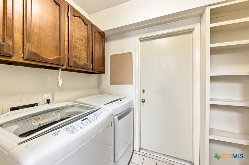 605 Ridgecrest New Braunfels, TX 78130
