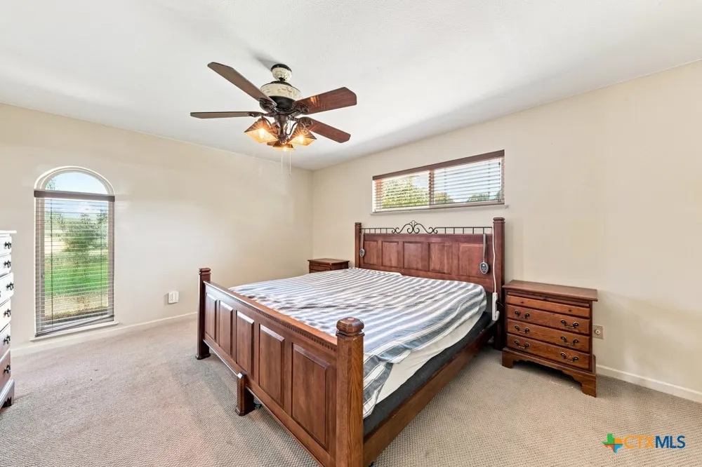 605 Ridgecrest New Braunfels, TX 78130