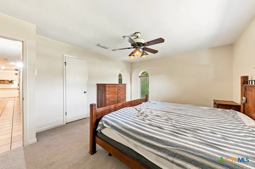 605 Ridgecrest New Braunfels, TX 78130