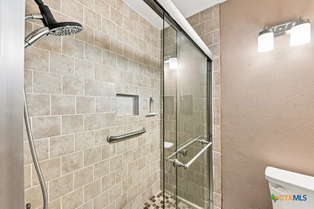 605 Ridgecrest New Braunfels, TX 78130