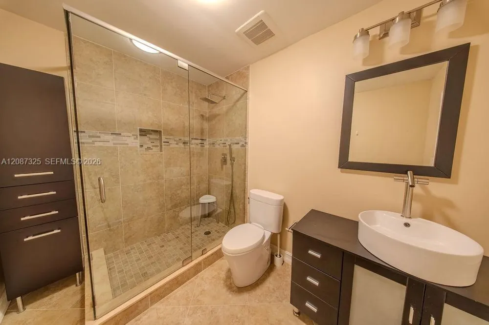 4391 SW 77th Ave Davie, FL 33328