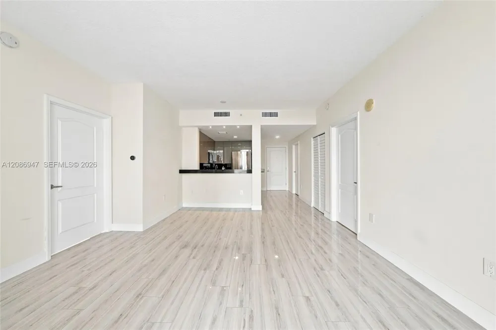 2101 Brickell Ave #3107 Miami, FL 33129