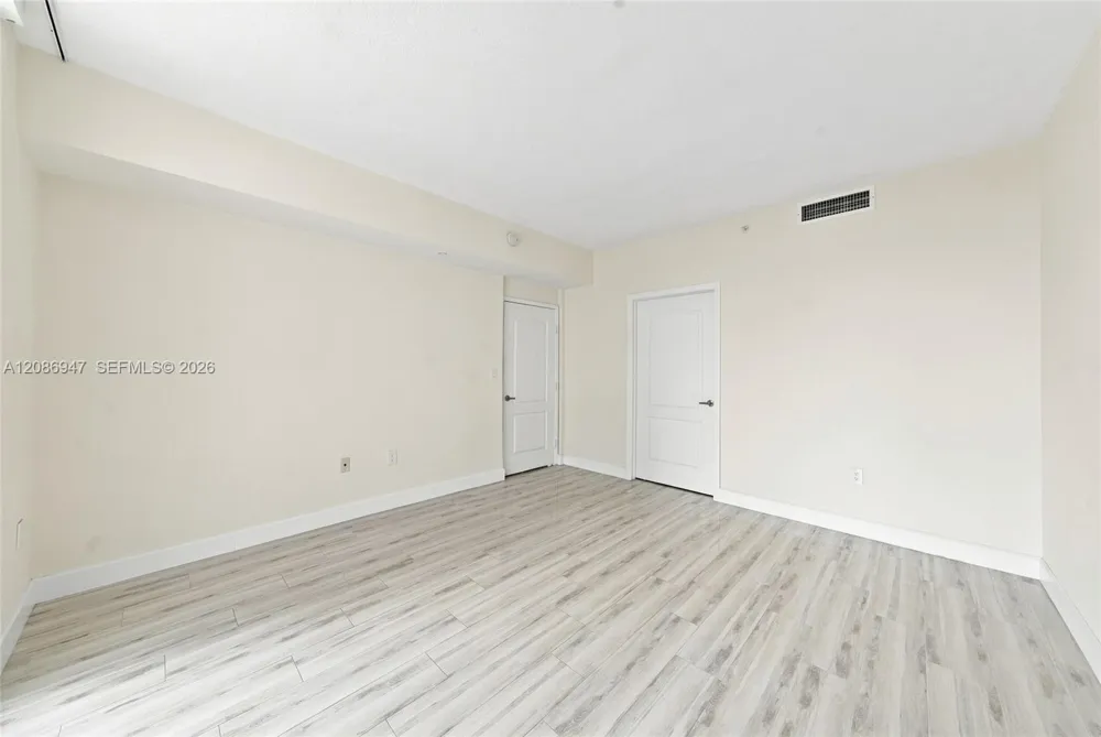 2101 Brickell Ave #3107 Miami, FL 33129
