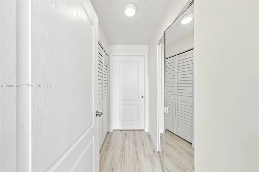 2101 Brickell Ave #3107 Miami, FL 33129
