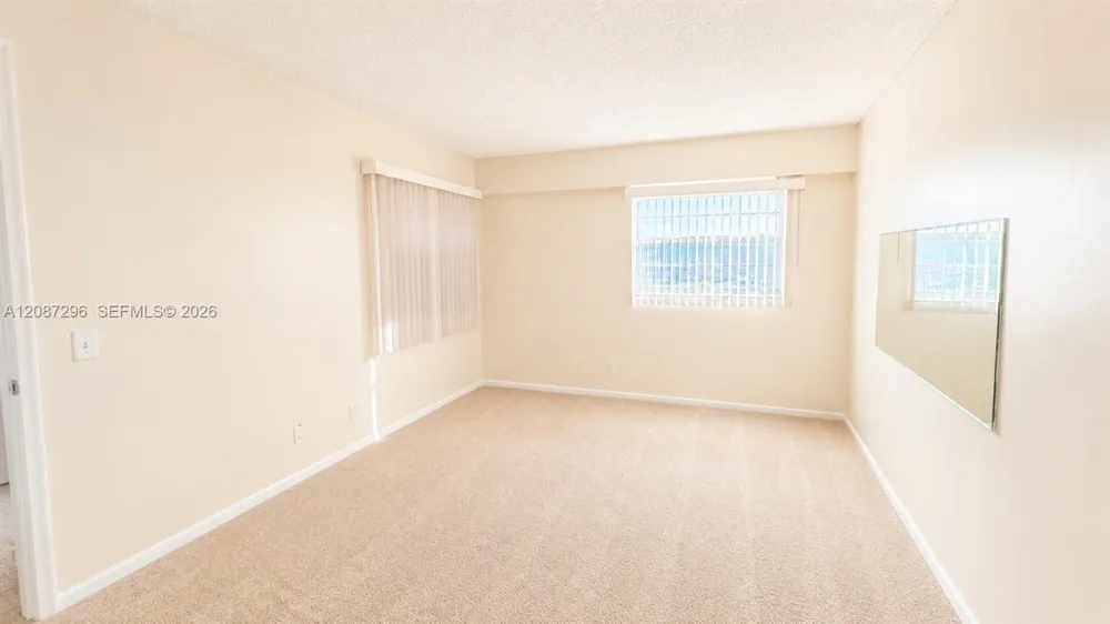 12900 SW 13th St #413E Pembroke Pines, FL 33027