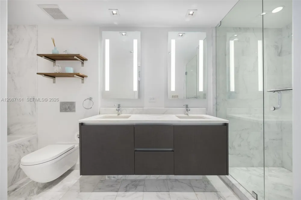 1451 Brickell Ave #1901 Miami, FL 33131