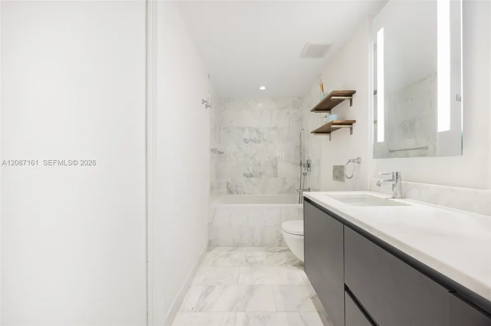 1451 Brickell Ave #1901 Miami, FL 33131