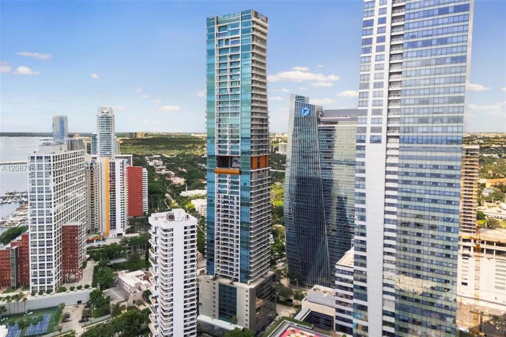 1451 Brickell Ave #1901 Miami, FL 33131