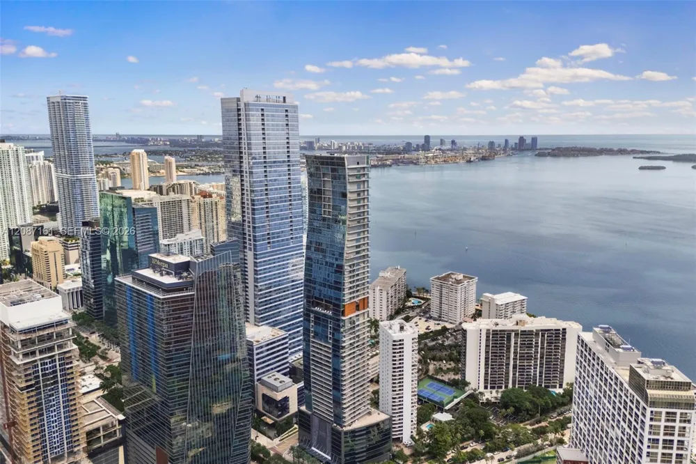 1451 Brickell Ave #1901 Miami, FL 33131