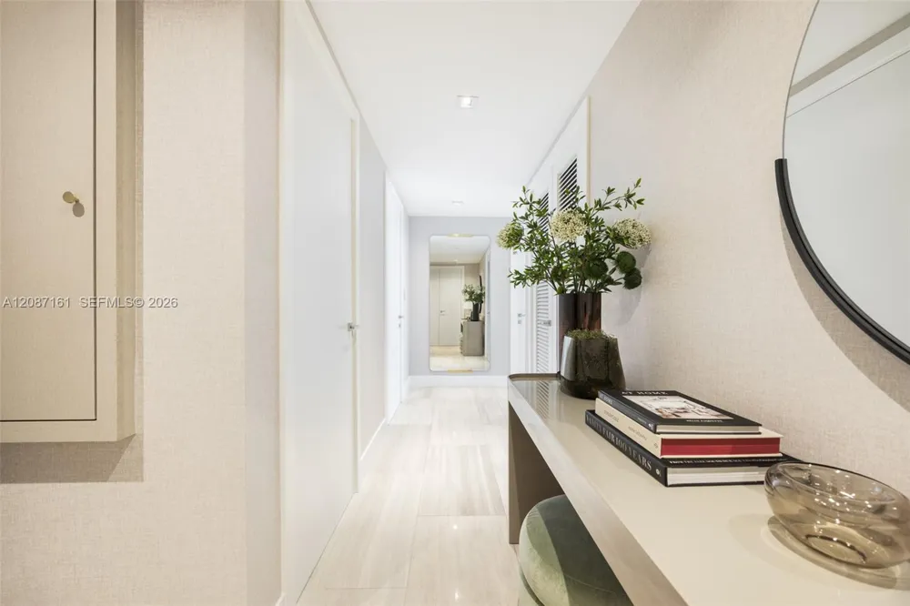 1451 Brickell Ave #1901 Miami, FL 33131