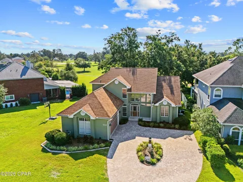 1515 Country Club Drive