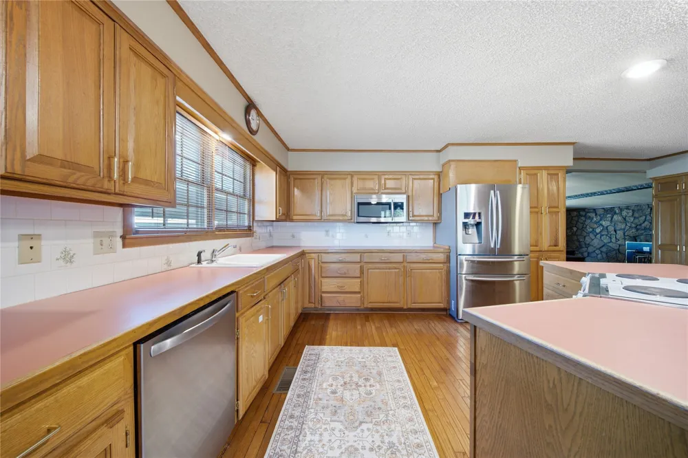 519 E Main Street Pawhuska, OK 74056
