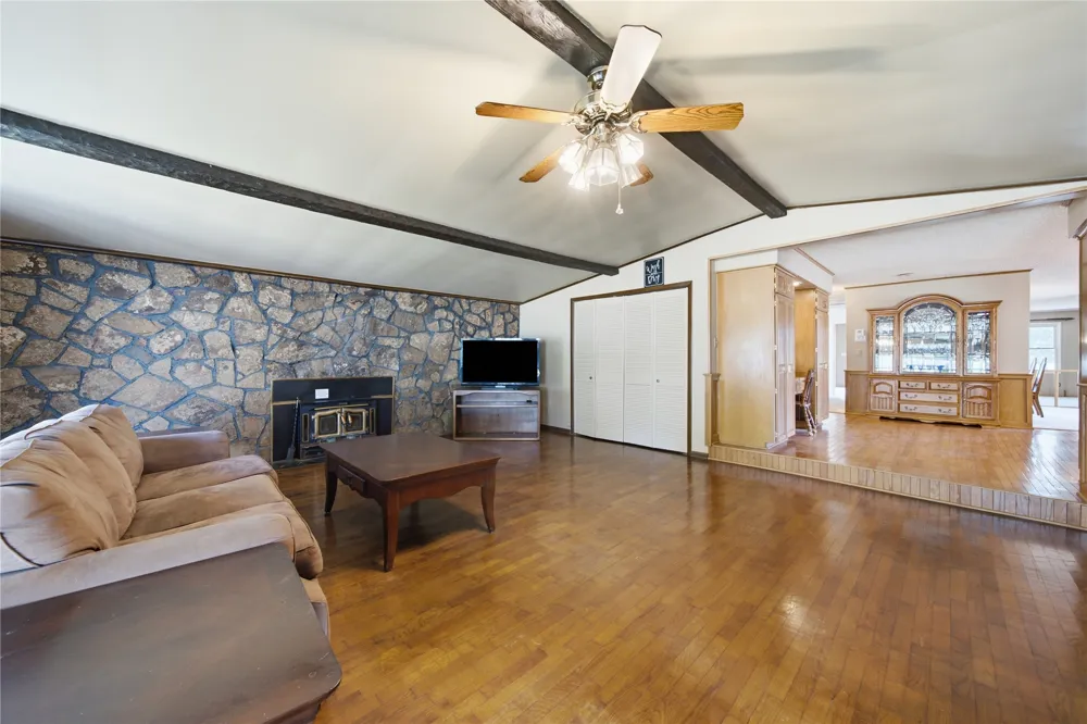 519 E Main Street Pawhuska, OK 74056