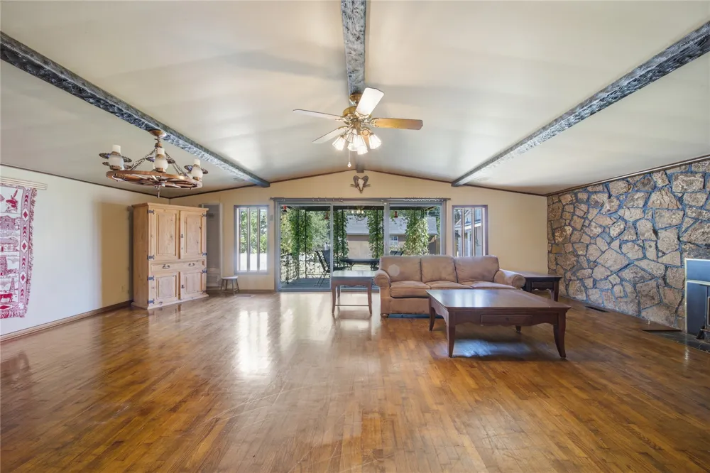 519 E Main Street Pawhuska, OK 74056