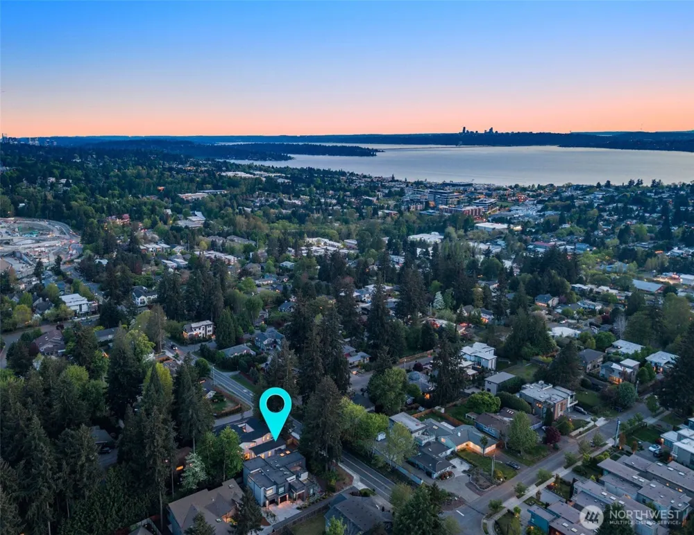 9210 116th Avenue NE Kirkland, WA 98033