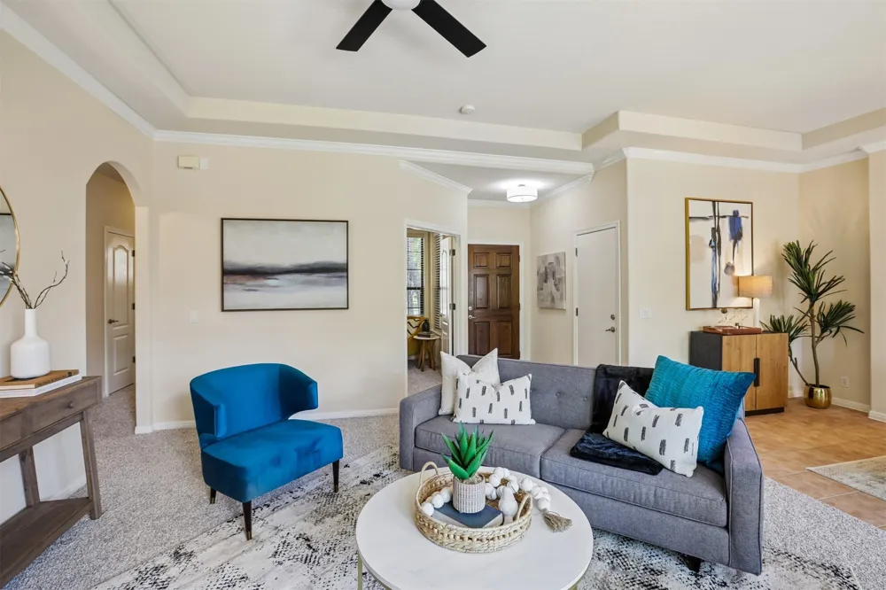 4213 Wild Iris Lane Austin, TX 78727