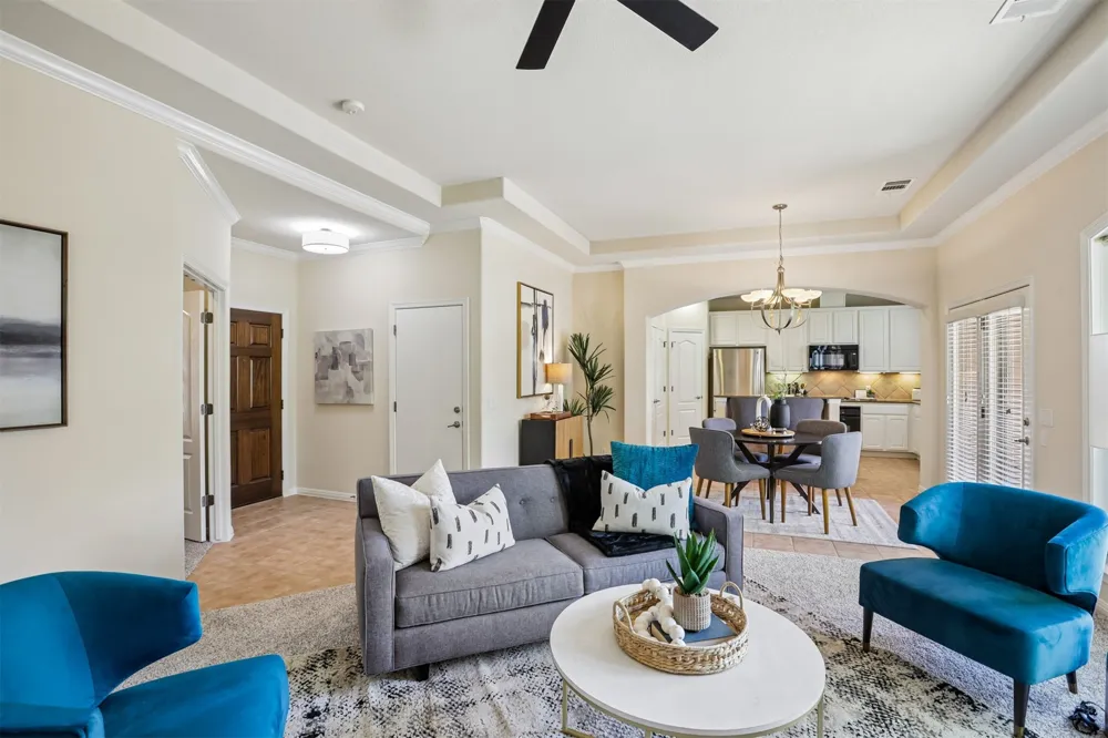 4213 Wild Iris Lane Austin, TX 78727
