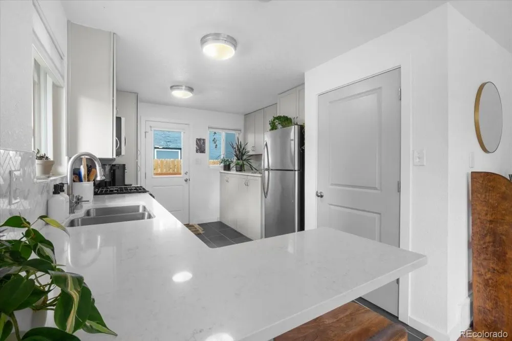3246 Columbine Street Denver, CO 80205