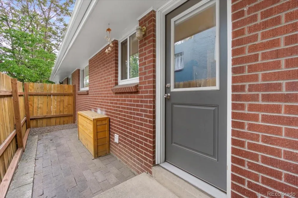 3246 Columbine Street Denver, CO 80205