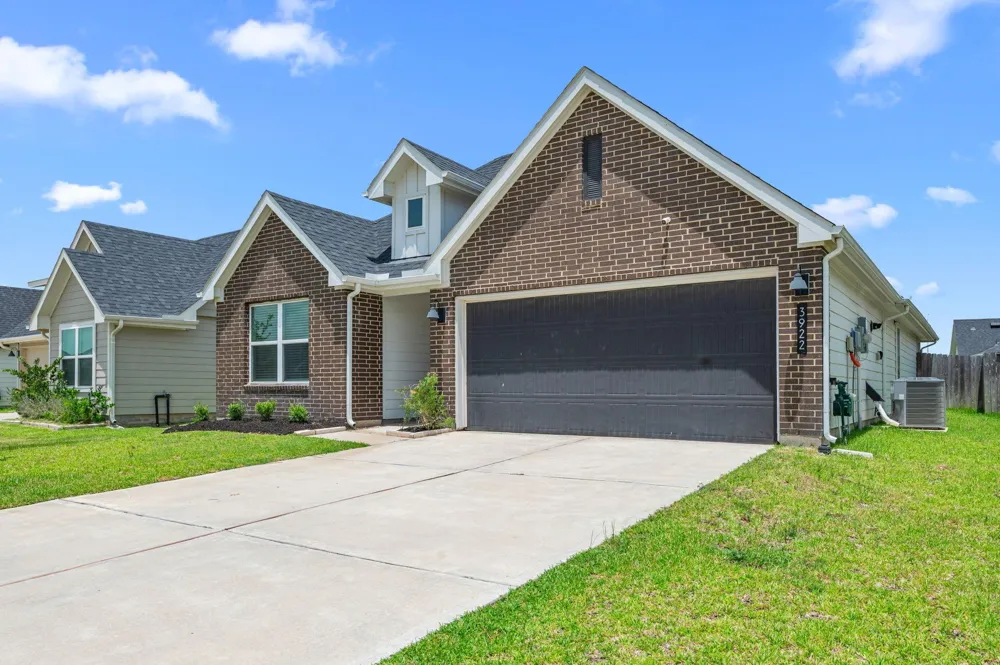 3922 Beltingham Bend Way Fulshear, TX 77441