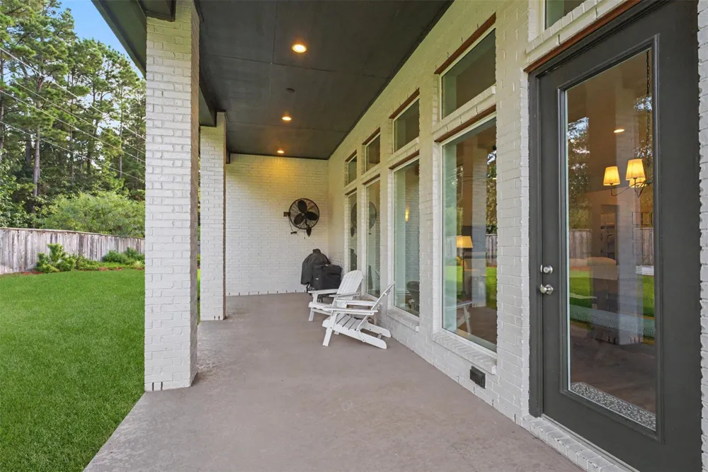 313 Lane Landing Place Montgomery, TX 77316
