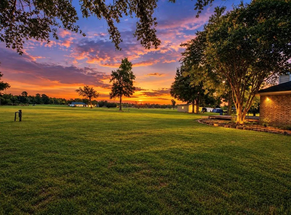 27106 Apache Trail Magnolia, TX 77354