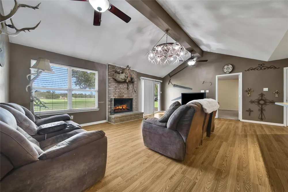 27106 Apache Trail Magnolia, TX 77354