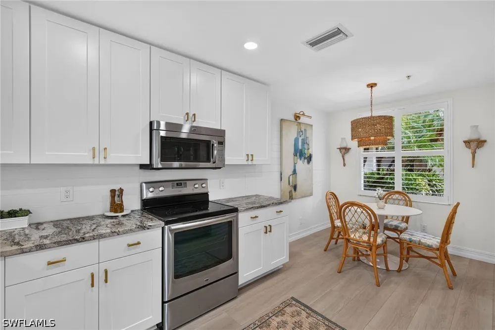 HALDEMAN CREEK DRIVE #111 Naples, FL 34112