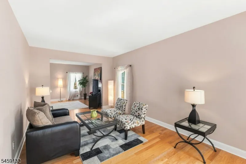 101 Churchill Ave Franklin, NJ 08873
