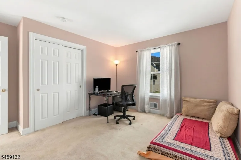 101 Churchill Ave Franklin, NJ 08873