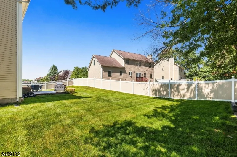 101 Churchill Ave Franklin, NJ 08873