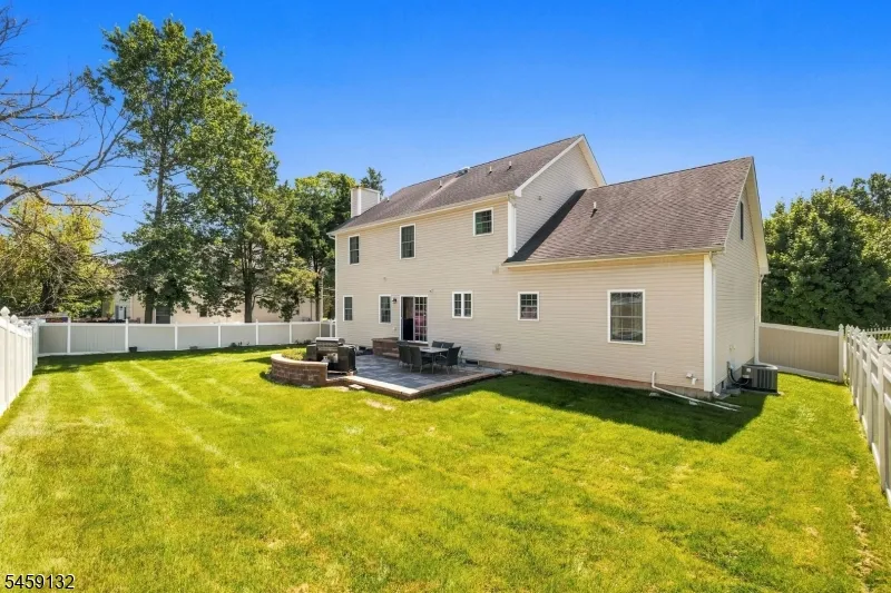 101 Churchill Ave Franklin, NJ 08873