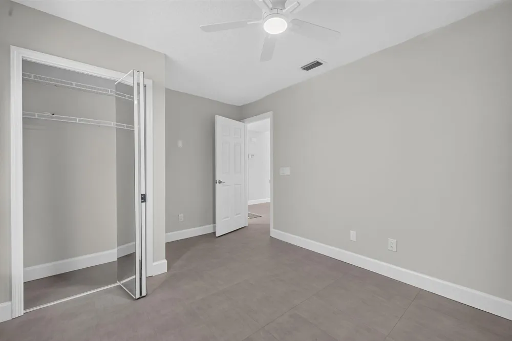 6193 SE WINDSONG LANE Stuart, FL 34997